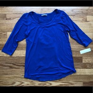 Quarter sleeve shirt
